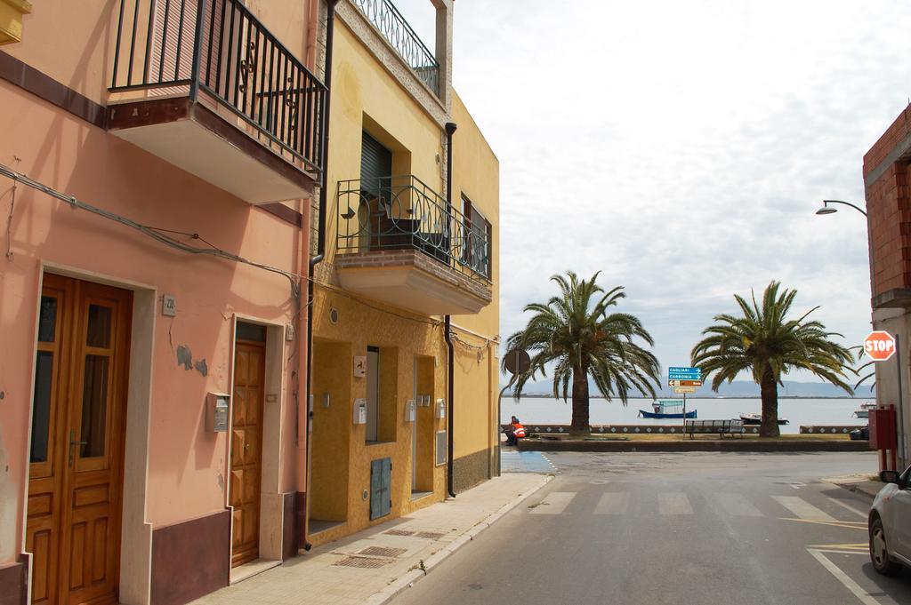 Domo La Vela - Affittacamere - Living SantʼAntìoco Exterior foto